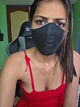 Isha Sax online show from 04.17.26