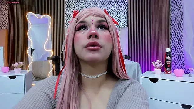 Snapshot of ocean_tay chatting on 09.28.25 ocean tay online show from 09.28.25