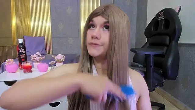 Snapshot of ocean_tay chatting on 10.30.25 ocean tay online show from 10.30.25