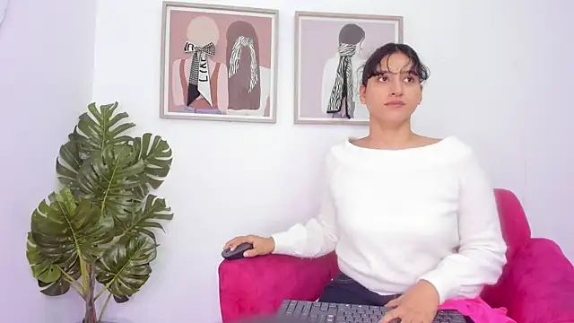 niia7 online show from 07.13.26