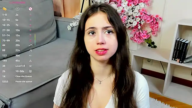 JulianaChapel online show from 09.14.25