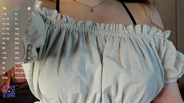 JulianaChapel online show from 09.19.25