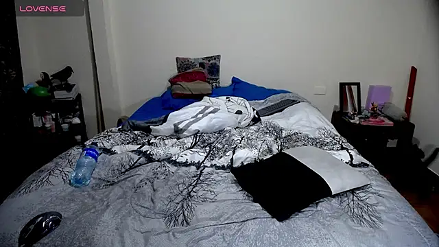 Violet Bosh online show from 10.06.25