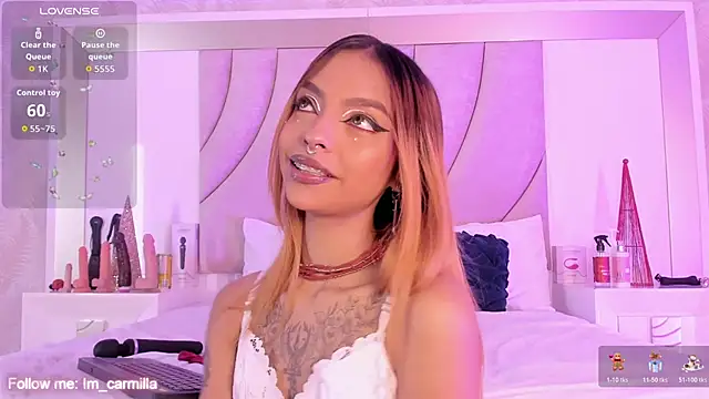 AnnahiBaker online show from 12.15.25