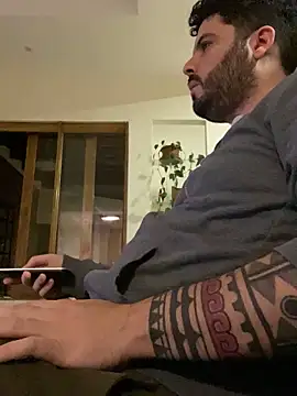 uto857 online show from 11.14.25