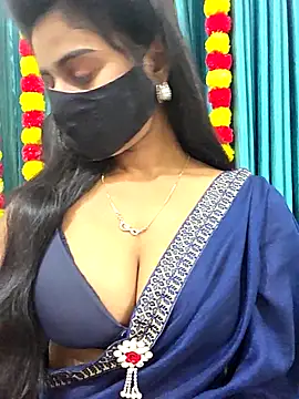 Aanya hotty online show from 11.24.25