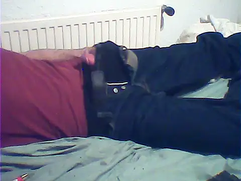 Snapshot of rimbaud77 chatting on 10.10.25 rimbaud77 online show from 10.10.25