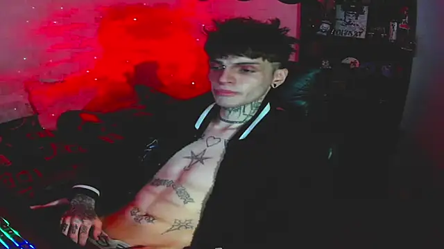 Snapshot of prince_x_dark chatting on 09.20.25 prince x dark online show from 09.20.25