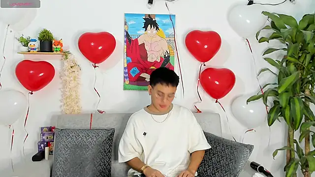 Snapshot of Young_Ben chatting on 09.21.25 Young Ben online show from 09.21.25