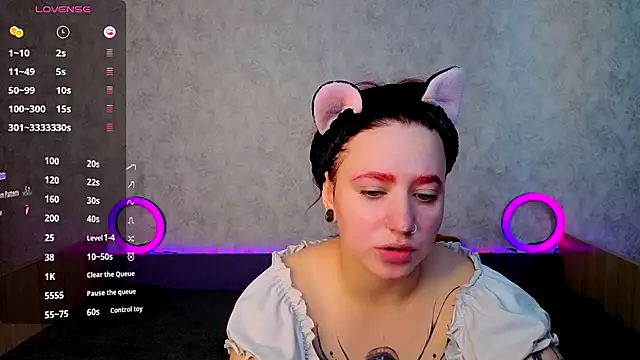 Mini Lady1 online show from 10.25.25