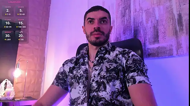 AxelThompson  online show from 09.11.25