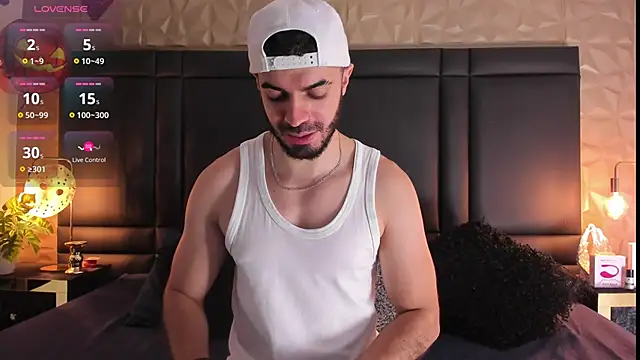 AxelThompson  online show from 10.13.25