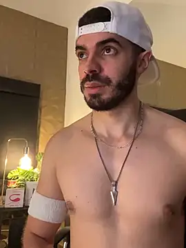 AxelThompson  online show from 11.02.25