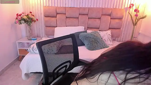 Gina25 online show from 10.09.25