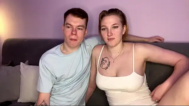 julielourens online show from 09.20.25