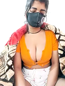 Snapshot of Nodi- chatting on 02.04.26 Nodi- online show from 02.04.26