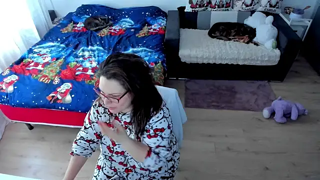 Squirt Kimm online show from 12.05.25