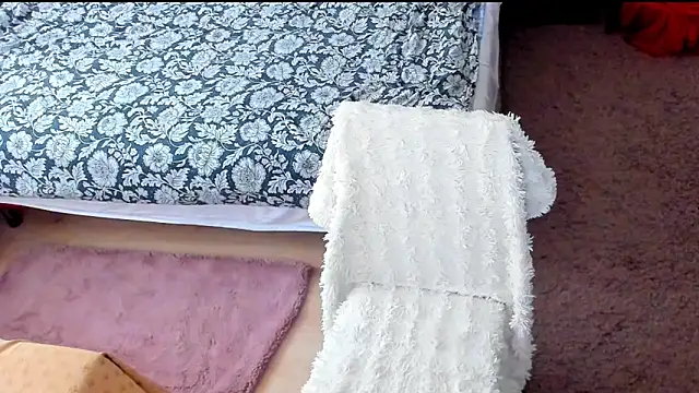 Squirt Kimm online show from 02.13.26