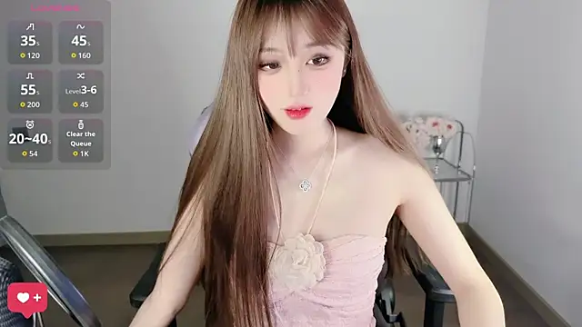 Snapshot of OwQoll chatting on 01.17.26 OwQoll online show from 01.17.26