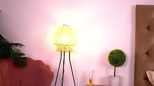 LucyxRios online show from 03.17.26