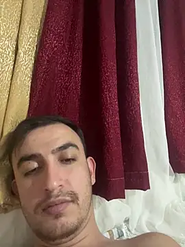 Snapshot of cihan_4141 chatting on 09.19.25 cihan 4141 online show from 09.19.25