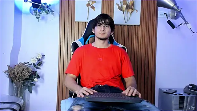 Jhossua  online show from 09.10.25