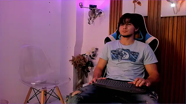 Jhossua  online show from 09.11.25