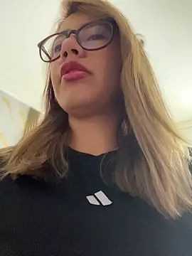 sara calderon online show from 10.09.25