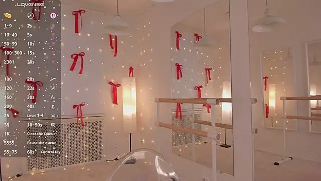 Ash Hasmy online show from 12.14.25