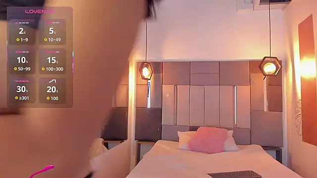 Snapshot of FreyrStone chatting on 02.05.26 FreyrStone online show from 02.05.26