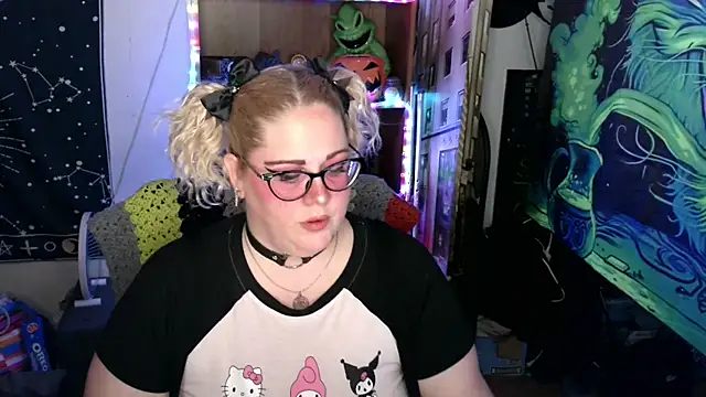 Kinky Witch online show from 04.17.26