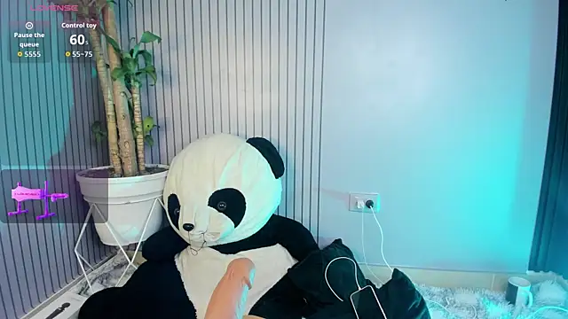 Im perla  online show from 10.28.25