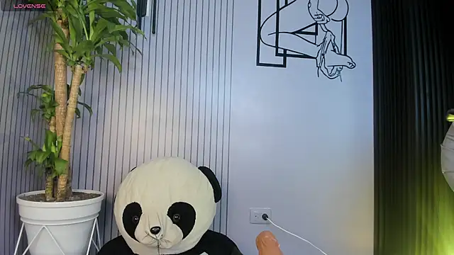 Im perla  online show from 10.29.25