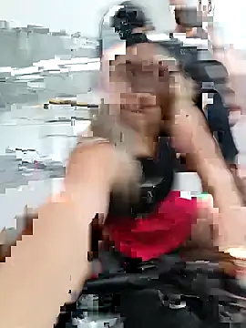 Snapshot of Belinda-Naughty chatting on 11.02.25 Belinda-Naughty online show from 11.02.25