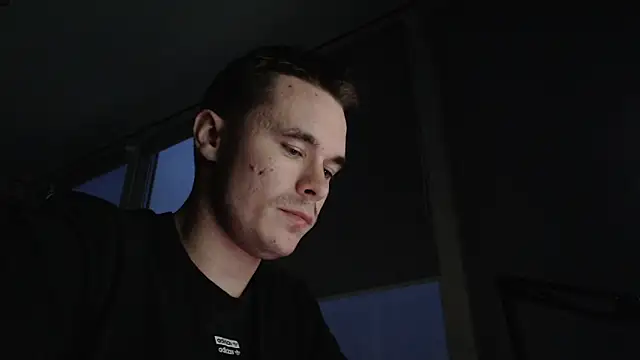 FreddyBredi online show from 11.06.25