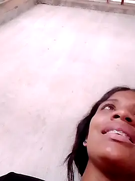 Snapshot of sexogran chatting on 09.17.25 sexogran online show from 09.17.25