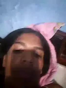 Snapshot of sexogran chatting on 10.21.25 sexogran online show from 10.21.25