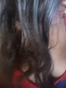 Snapshot of srtsara chatting on 11.29.25 srtsara online show from 11.29.25