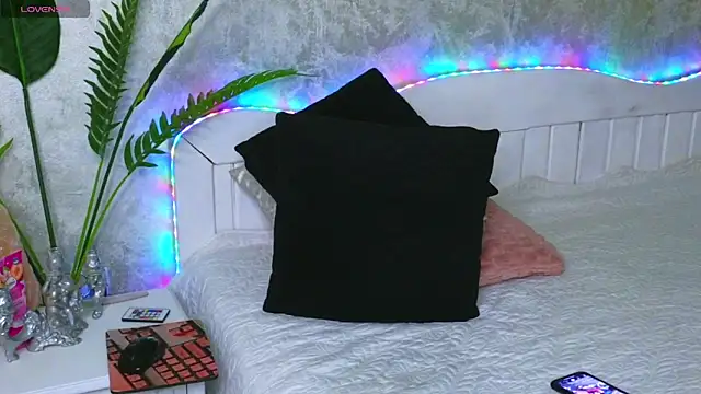 Aelorya online show from 09.16.25