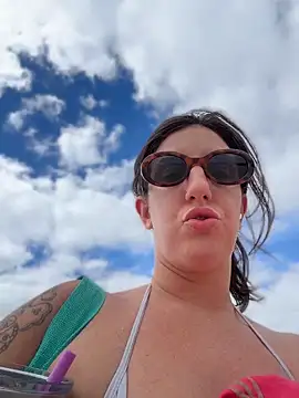 sweetsirenn online show from 04.15.26