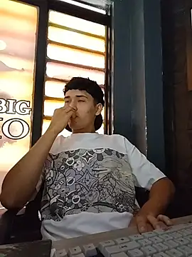 Snapshot of jacobs_shelby chatting on 06.19.26 jacobs shelby online show from 06.19.26