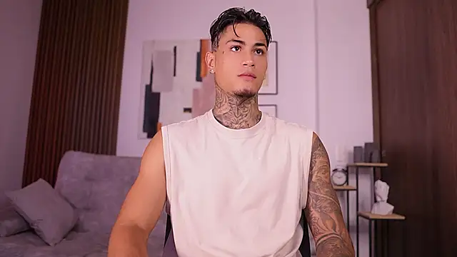 AxelVilla  online show from 09.13.25