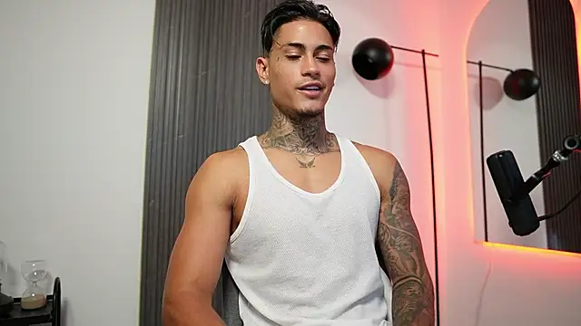 AxelVilla  online show from 09.16.25