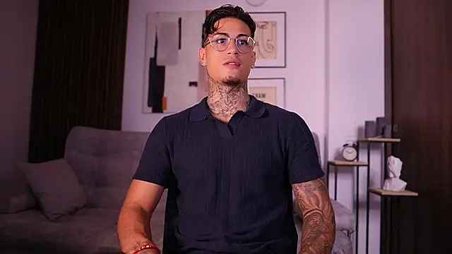 AxelVilla  online show from 09.27.25