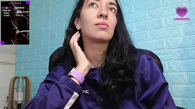 Snapshot of SALOME_KORLAND chatting on 09.23.25 SALOME KORLAND online show from 09.23.25