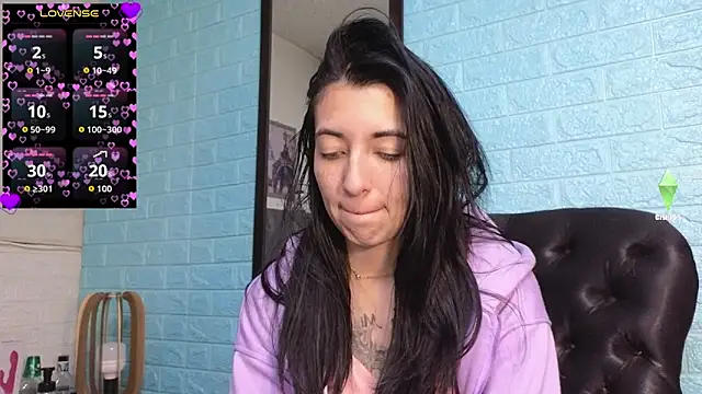 Snapshot of SALOME_KORLAND chatting on 09.29.25 SALOME KORLAND online show from 09.29.25