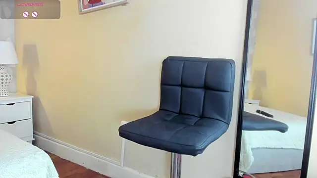 isabella milf  online show from 09.25.25