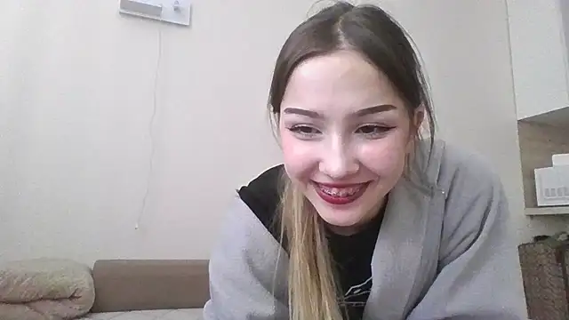 sillybloom online show from 10.05.25