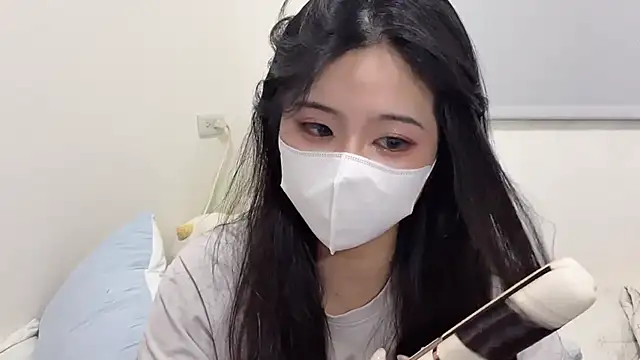 LHeart online show from 09.18.25