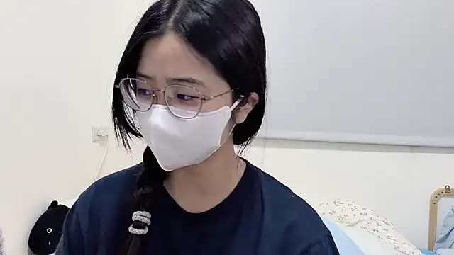 LHeart online show from 04.05.26